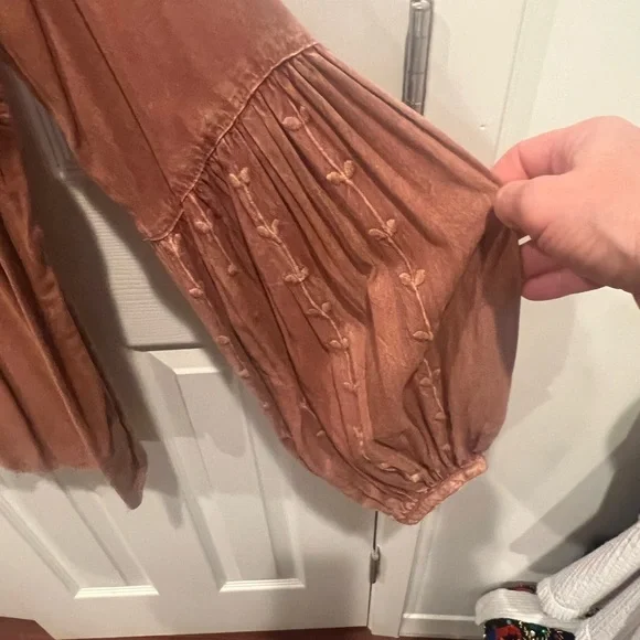 Solitaire brand, long sleeve, bohemian style blouse - Picture 4 of 7